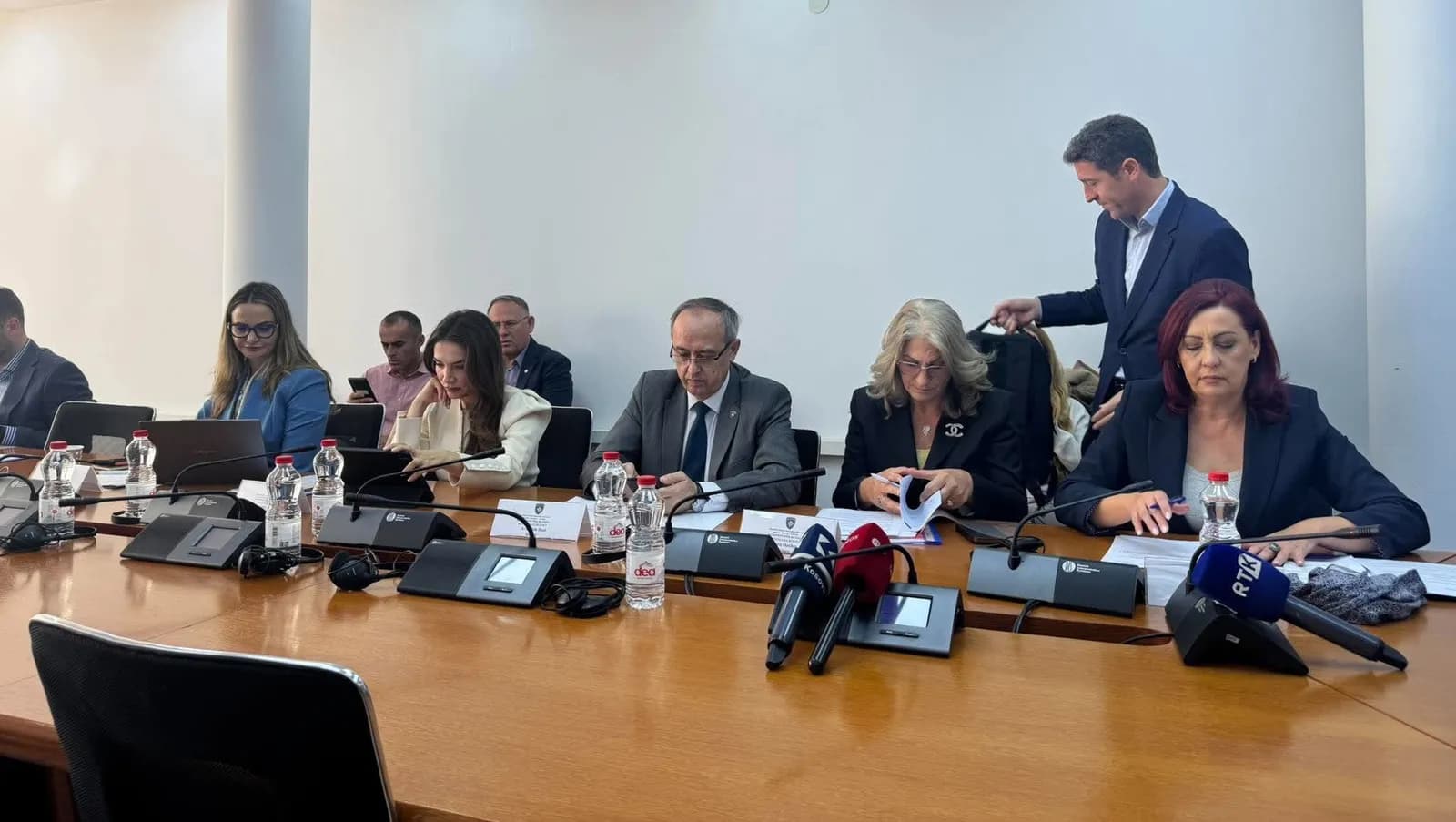 Komisioni për Buxhet nuk e miraton amendamentin për 1 milion euro për protezat e invalidëve të luftës