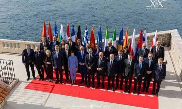 Samiti i Procesit të Berlinit, ambasada: Gjermania mbështet integrimin evropian të Kosovës, BE’ja duhet të zgjerohet