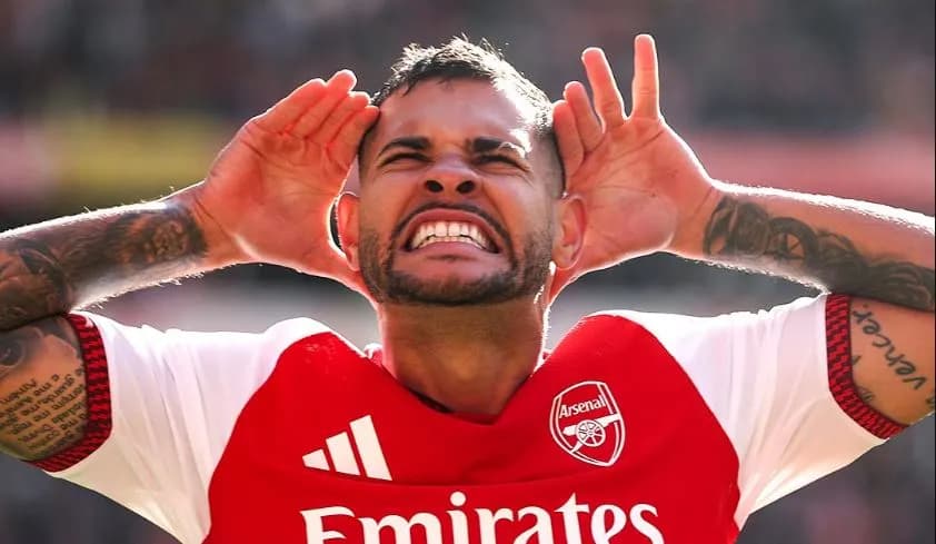 Rikthim kampionësh për Arsenalin, mposhtin Leedsin
