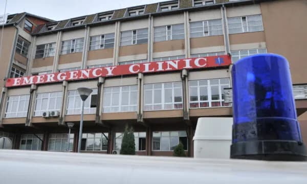 Përfundon operimi i personit që u plagos sot në Gjilan, nga QKUK japin detaje