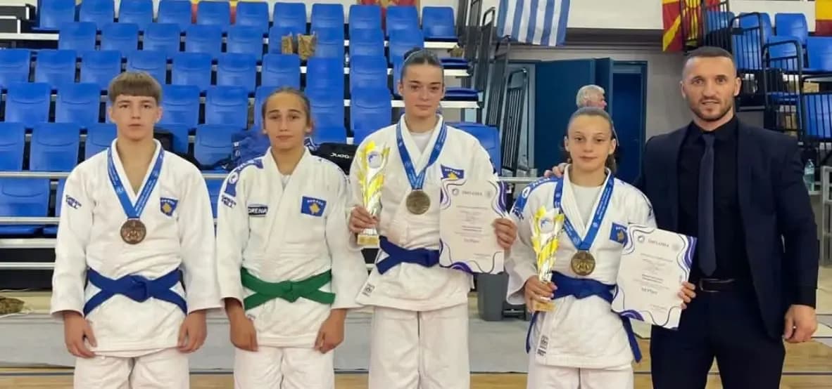 Shkëlqejnë xhudistët e rinj në Ballkanikun U16: Kosova fiton dy të arta e një të bronztë në Greqi