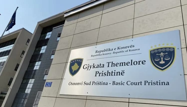Caktohet seanca në mungesë ndaj 20 të pandehurve për krime lufte kundër popullsisë civile