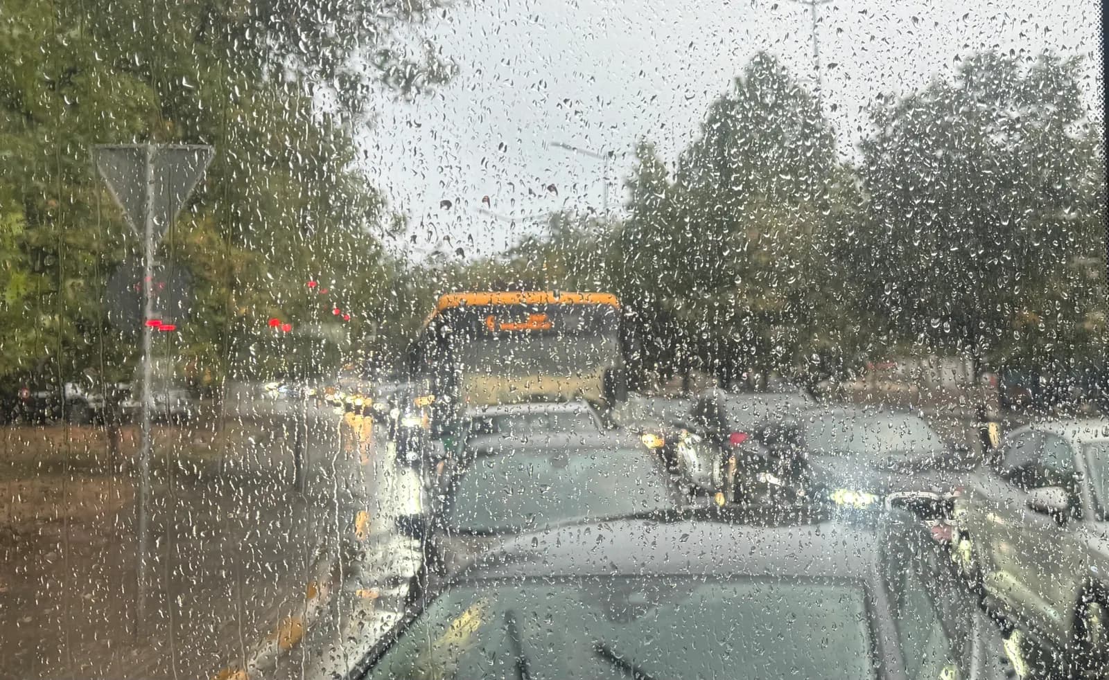 Mundësi për reshje shiu, ky është parashikimi i motit