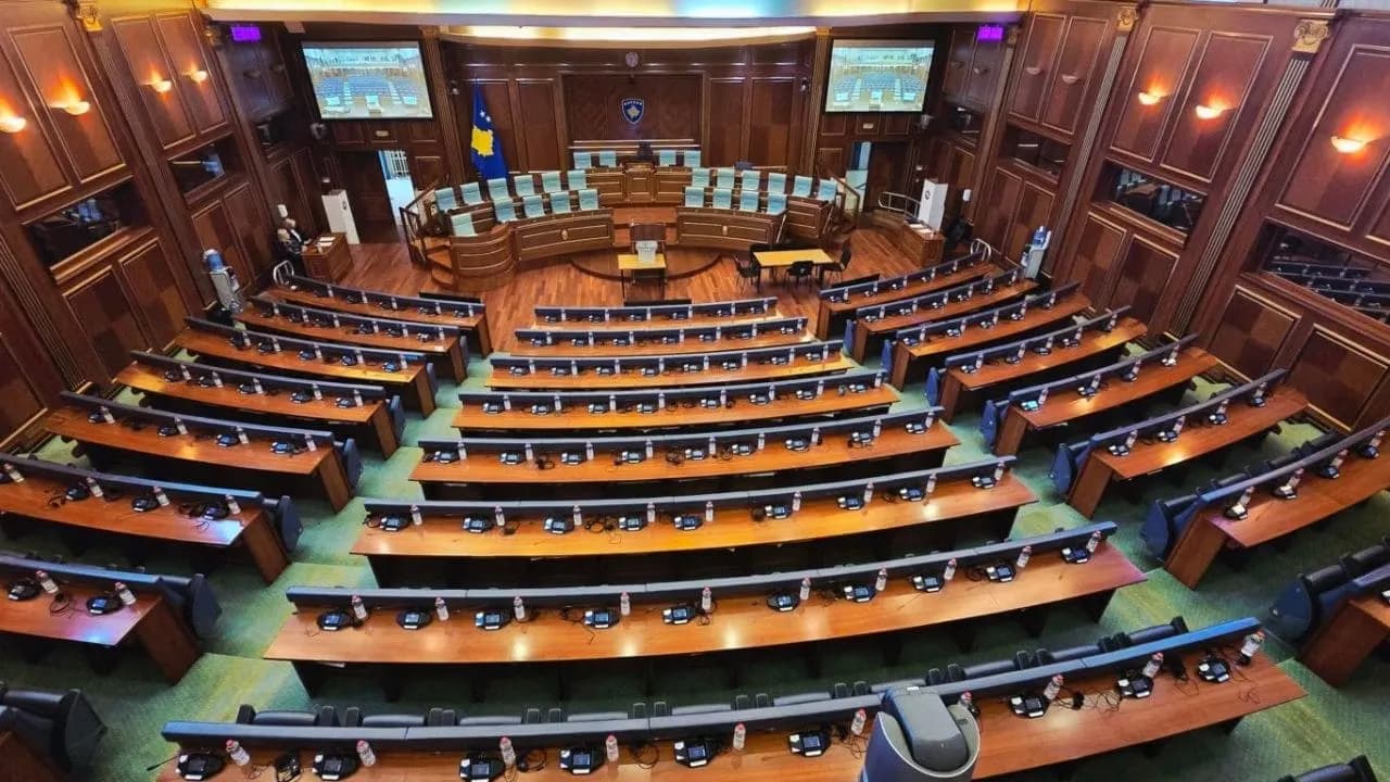 Kuvendi mblidhet sot, në rend dite ndryshimet buxhetore dhe Byroja e Pasurisë