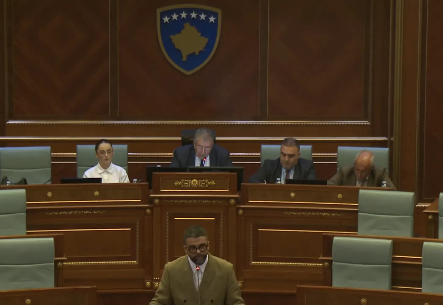 A mori LDK-ja ndonjë përgjigje për Qeverinë e Unitetit? Flet Armend Zemaj