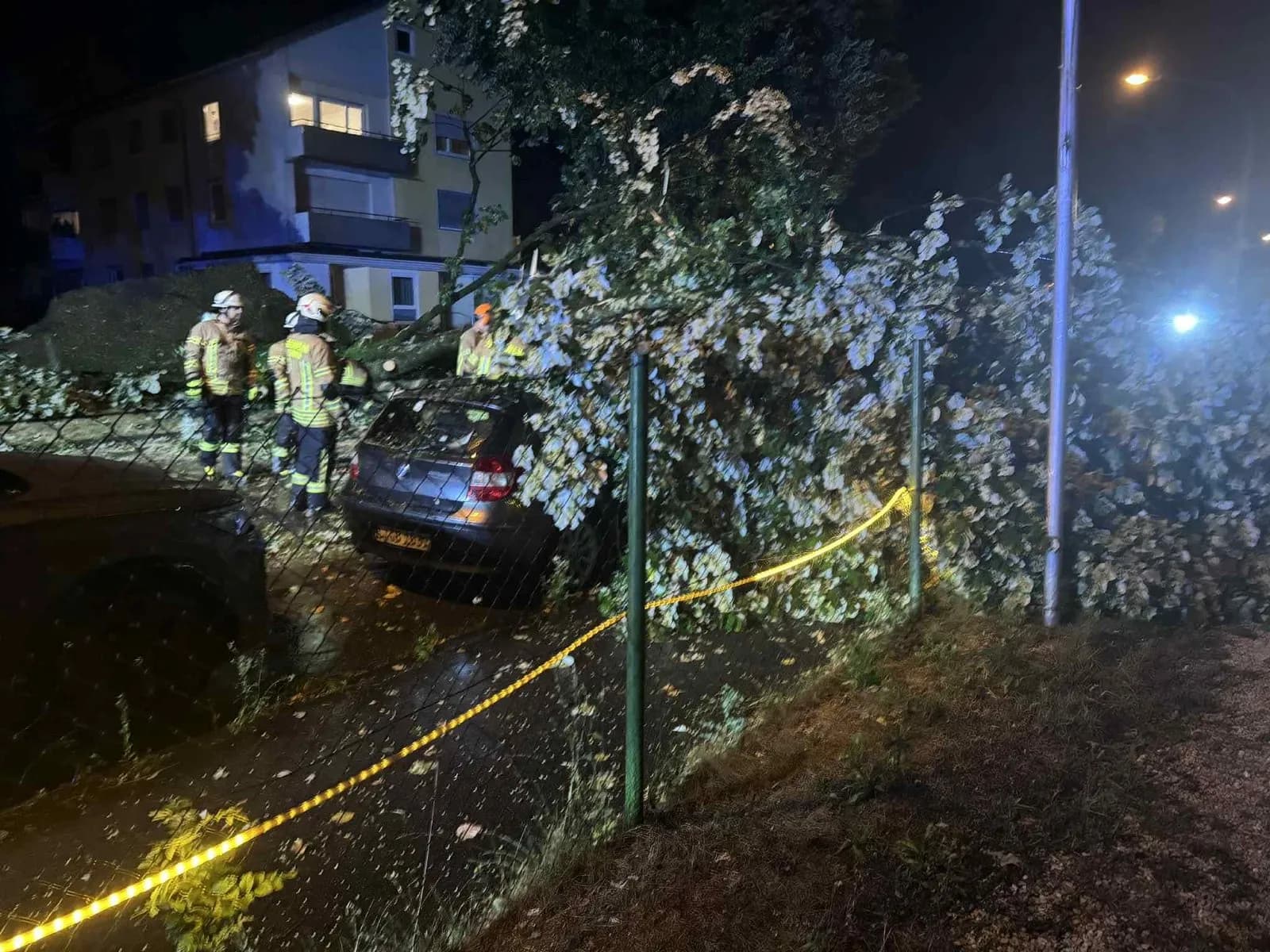 Bllokohet trafiku në dalje të Teheranit, pasi thirrjeve të Trumpit e zyrtarëve izraelitë për evakuim