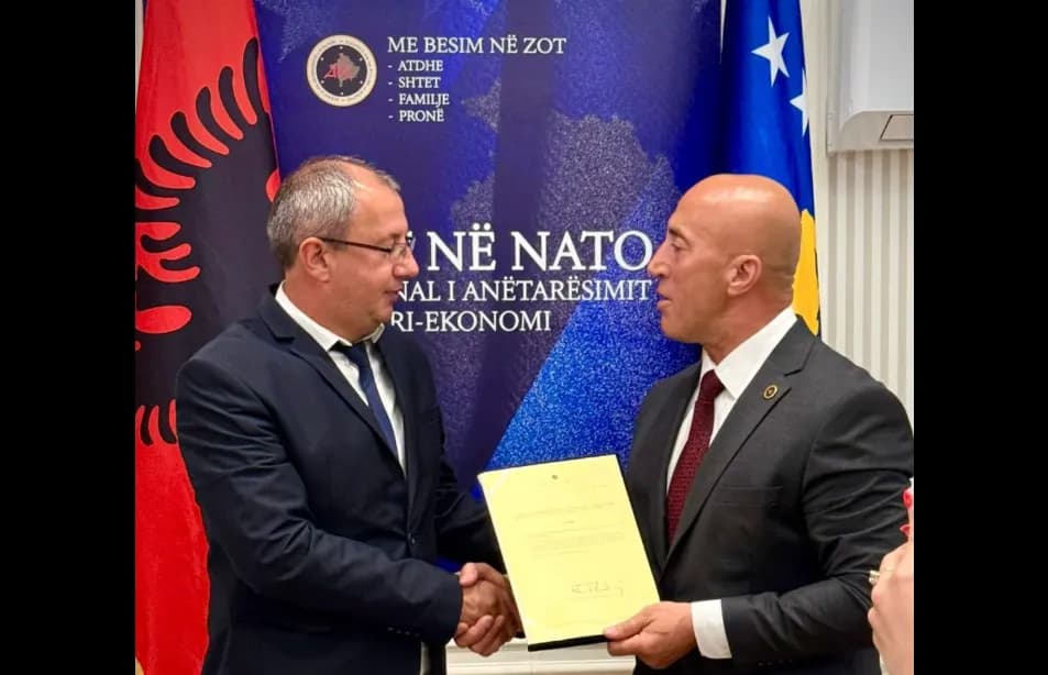 CNN: Momenti kur raketa iraniane bie në Tel Aviv afër një baze ushtarake izraelite