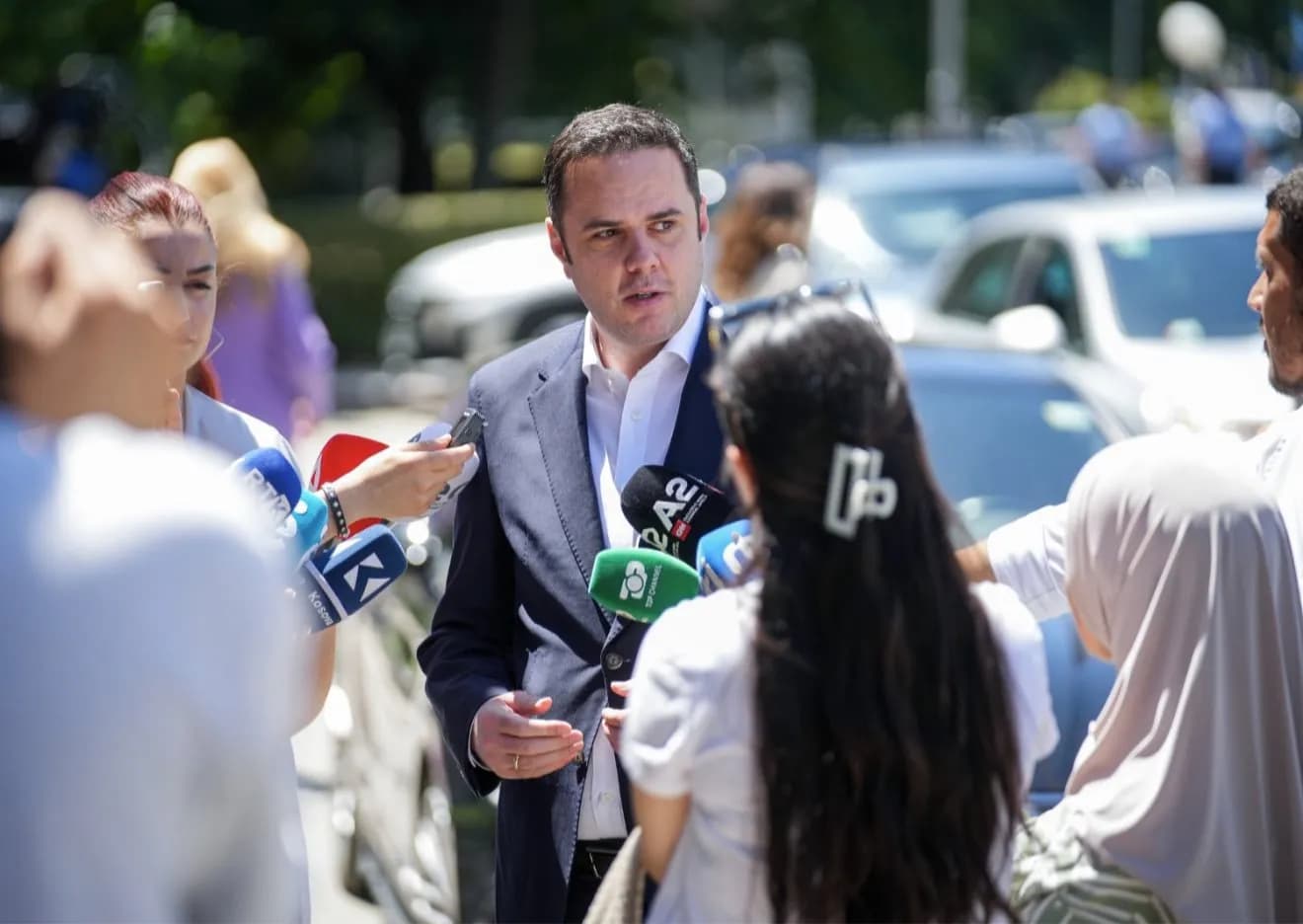 Hamiti: Kosova është në gjendje paralize, drejtuesit e saj po sillen sikur është normale