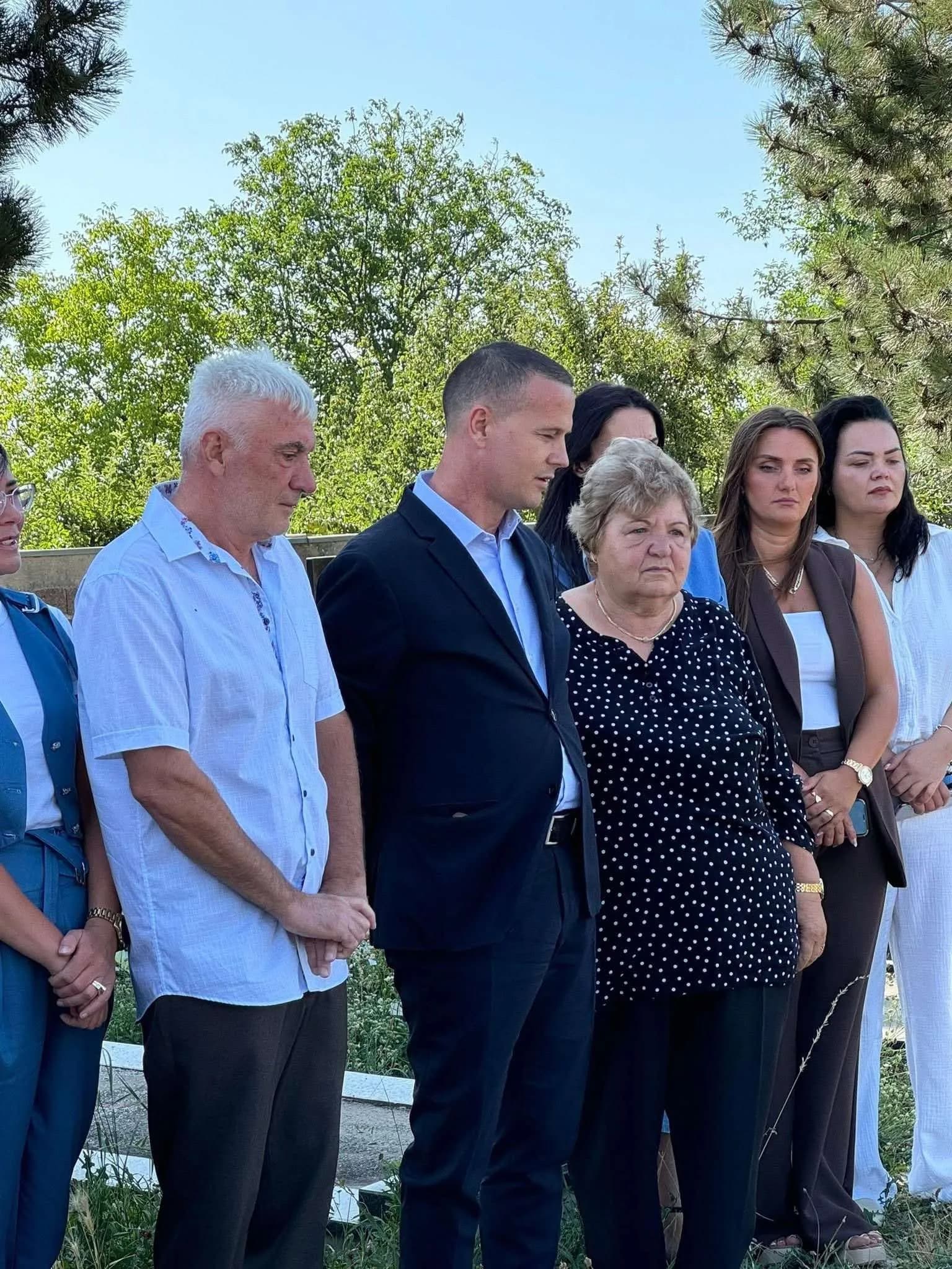 Sonte nis dezinsektimi në Prishtinë kundër mizave dhe mushkonjave