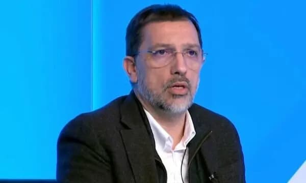 Kurti dhe Mickoski diskutojnë për marrëdhëniet Kosovë–Maqedoni e Veriut