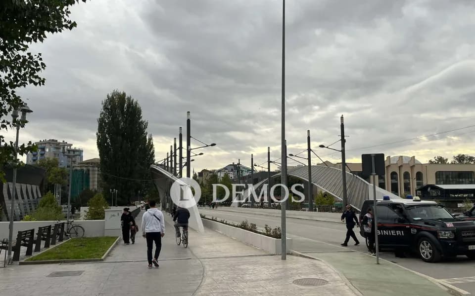 Çfarë synohej me mbylljen e Urës së Ibrit, Jamie Shea: S’ishte ideja e ndarjes së Kosovës, por mbrojtja e popullatës në Veri
