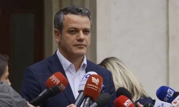 Deputeti i LDK-së thotë se Vetëvendosje ka plan për bllokimin e institucioneve