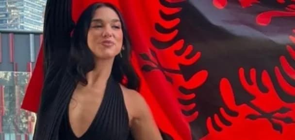 Dua Lipa sot mbushë 30 vite jetë, babai ka një urim emocionues për të