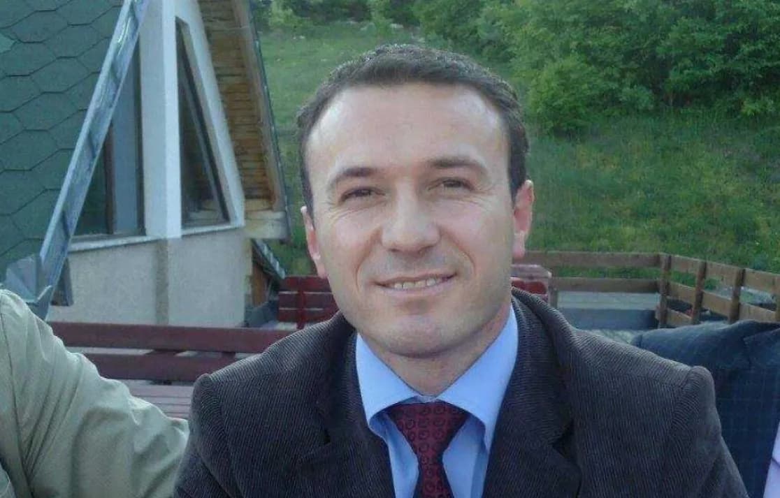 Gashi: Vendimi i Kushtetueses, shuplakë për ata që mendojnë se rregullat vlejnë vetëm për të tjerët