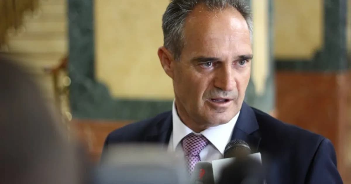 Hasani: Nga VV do ta votoja vetëm Shqipe Selimin për Kryetare të Kuvendit