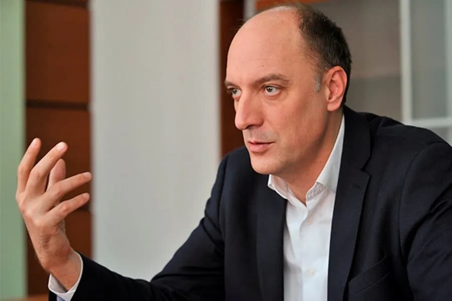 Ymeri: Përmes Thaçit, Vetëvendosja po mundohet të fitojë politikisht