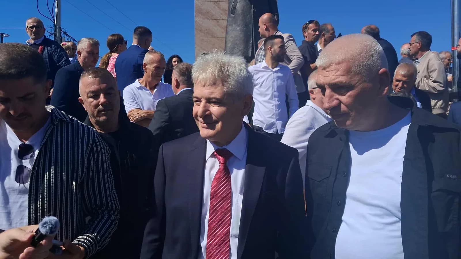 Ahmeti për ish-krerët e UÇK-së: Kosova ka përgjegjësi për ta, nuk janë njerëz të rëndomtë