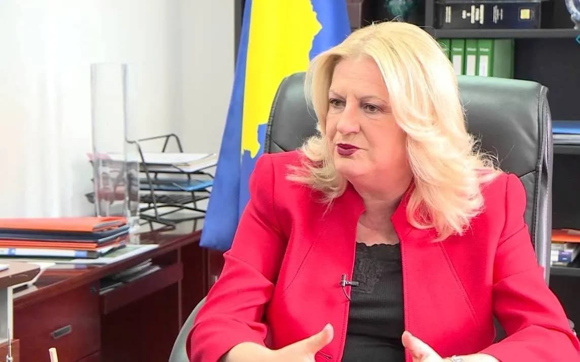 Edita Tahiri reagon pas vendimit të Kushtetueses: Kosova nuk po mund të marrë frymë nga shkelësit e Kushtetutës
