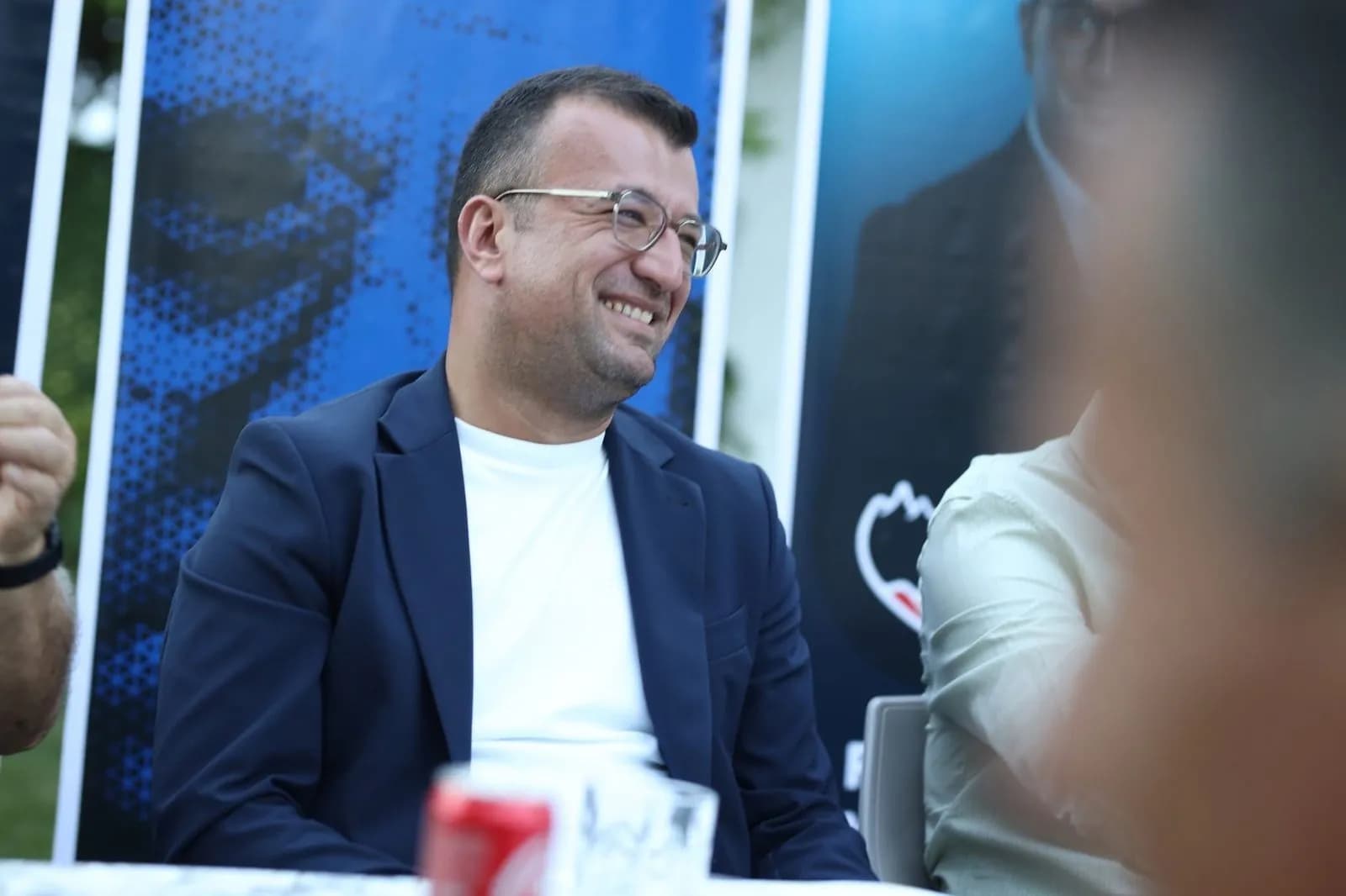 Ilir Ferati takon banorët e Muzhevinës: Diskutim i hapur për kërkesat e tyre