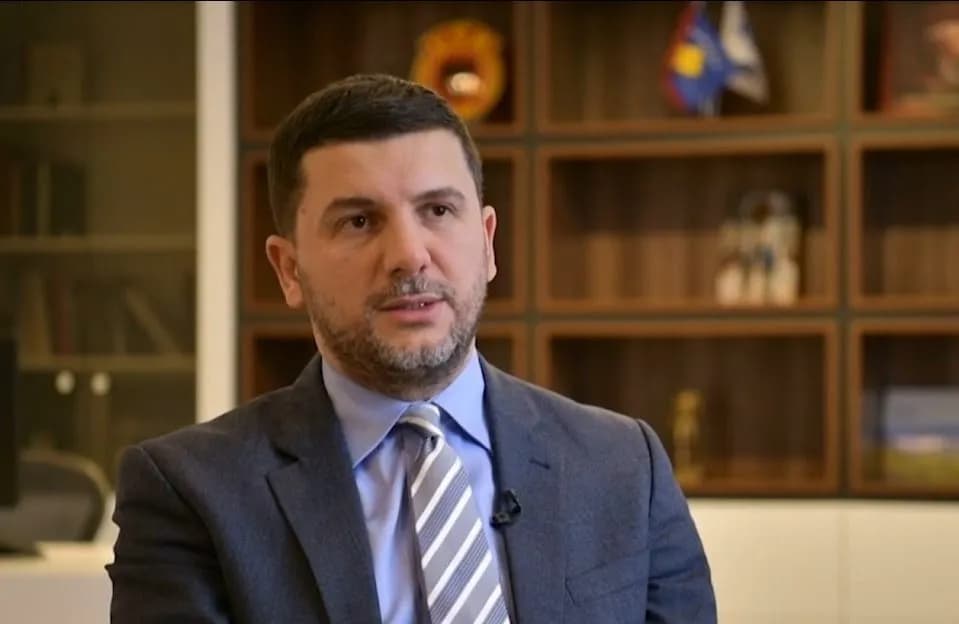Krasniqi për Nënë Terezën: Grua e jashtëzakonshme që u bë simbol i dashurisë pa kufij