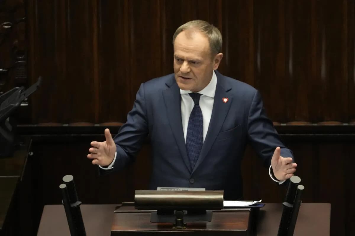 Kryeministri polak del me kërkesë: Të aktivizohet Neni 4 i traktatit të NATO-s