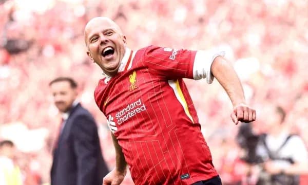 Liverpooli e shënjestron edhe një transferim mbi 120 milionë euro