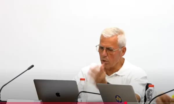 Mbledhja e KQZ-së shoqërohet me debate, Kurteshi thotë s’dëshiron të shohë anëtarë të “Listës Serbe” nëpër këshilla të vendvotimeve