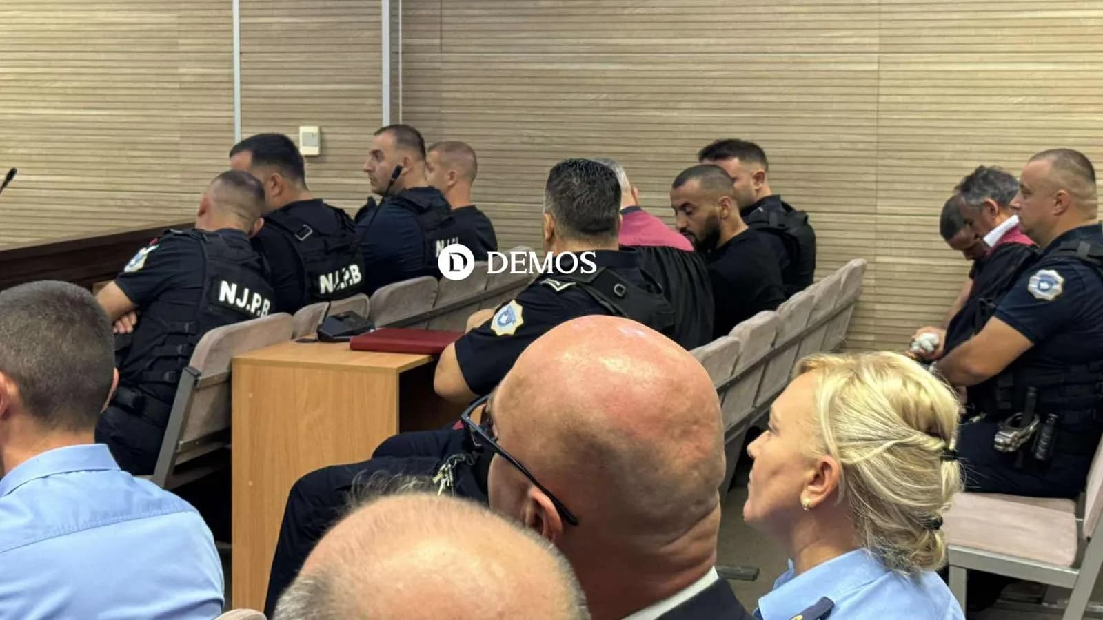 Naim Murseli pyet Haxhibeqirin për titujt në media: A thotë raporti që unë e kam vrarë gruan time?