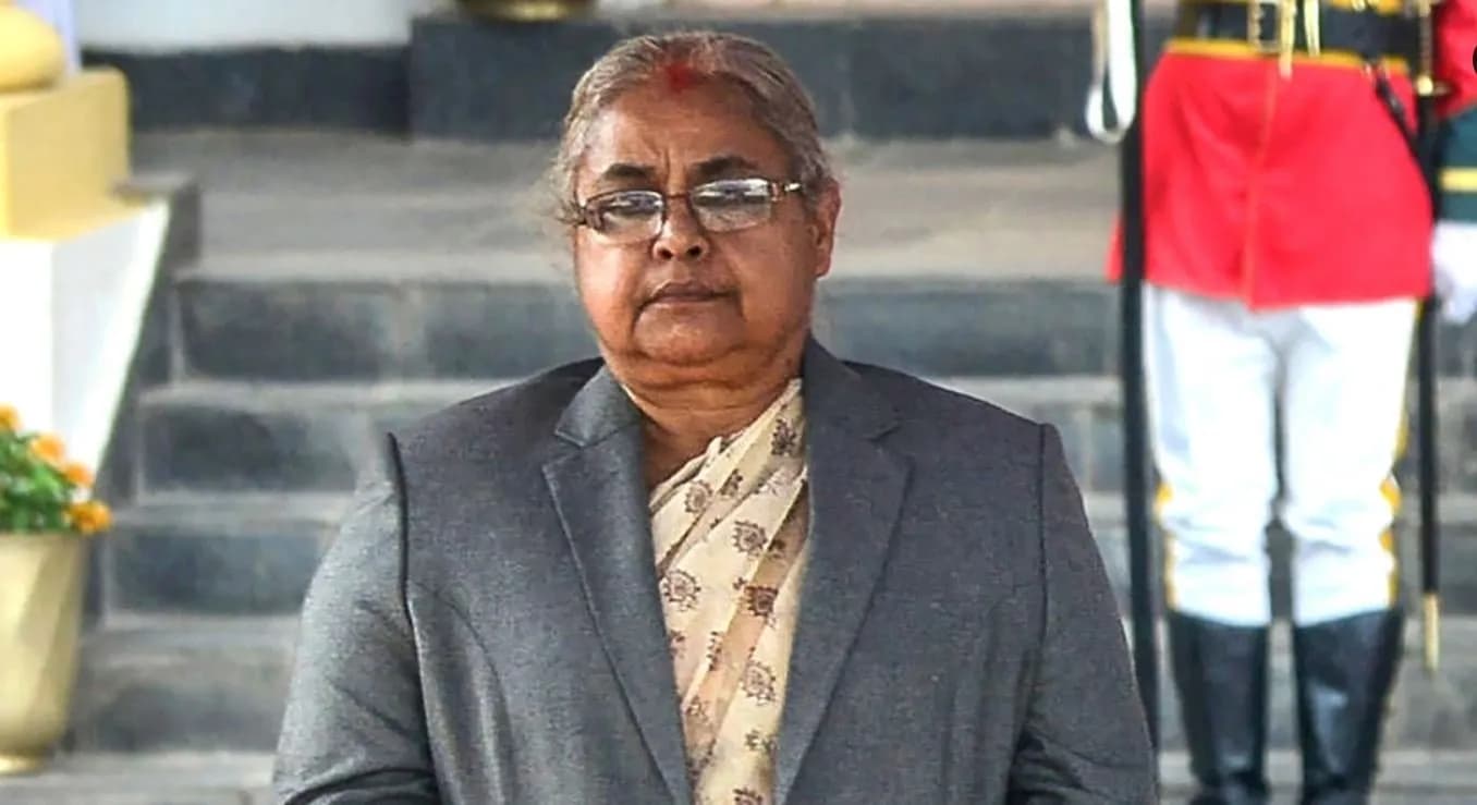 Pas protestave të dhunshme, Nepali për herë të parë ka një kryeministre grua