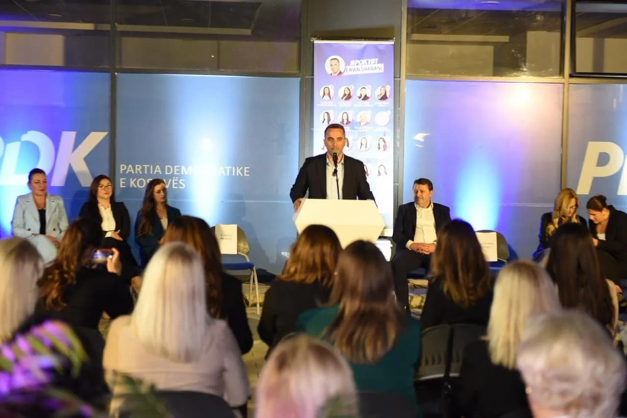 Shabani i PDK-së prezanton gratë kandidate për Kuvendin Komunal: Ato përfaqësojnë shpresën për një Gjakovë më të drejtë