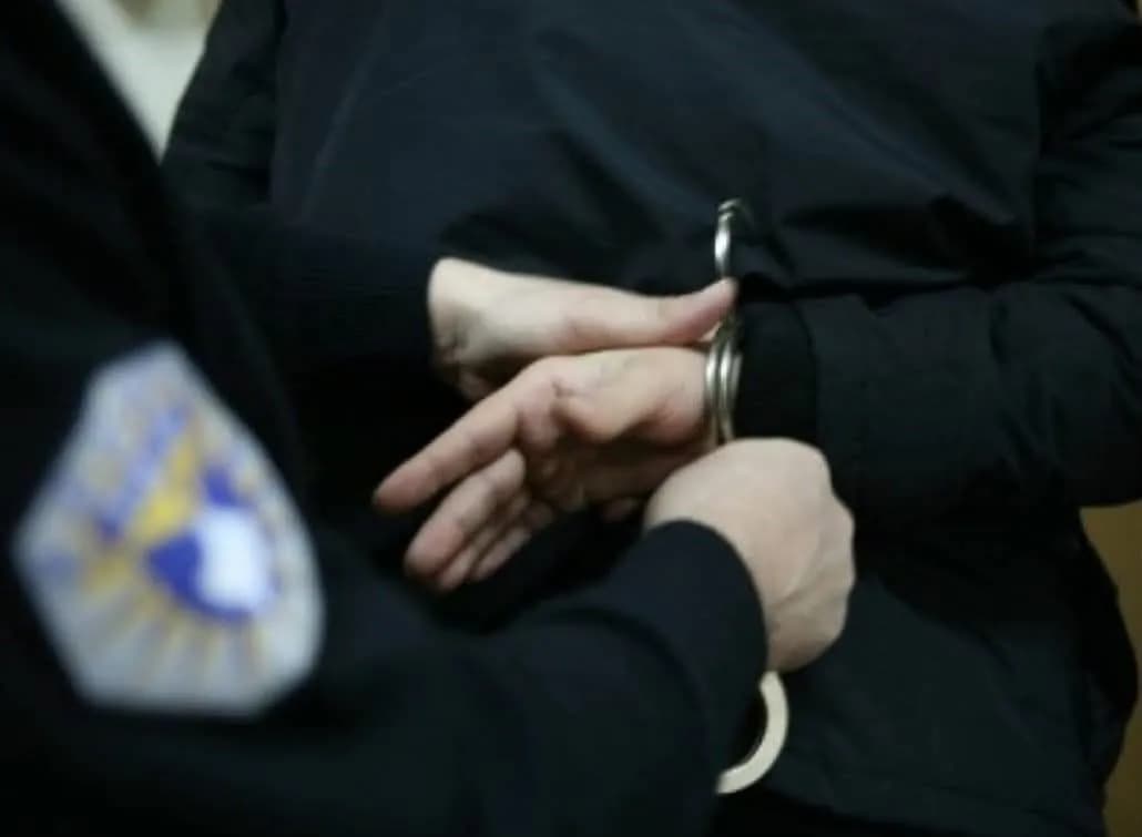 Trafikimi me njerëz – policia arreston një të dyshuar në Podujevë