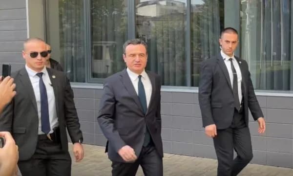 “A ka zgjedhje të reja?”, Kurti s’ndalet për prononcim: Kushtetuta dhe ligjet janë të qarta