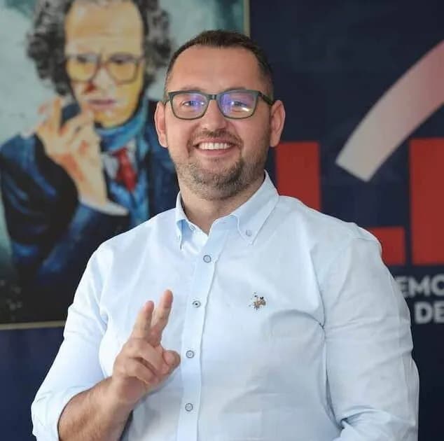 Ardian Binakaj i LDK-së zgjidhet asambleist në Deçan: Besimi juaj është përgjegjësi që e mbaj me krenari