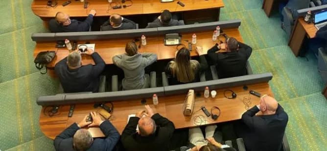 Dështon edhe kandidatja e katër e Listës Srpska, Verica Çeraniq, s’ka votat për nënkryetare