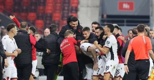 Dueli me Serbinë, dy lojtarët të Kombëtares futen në histori