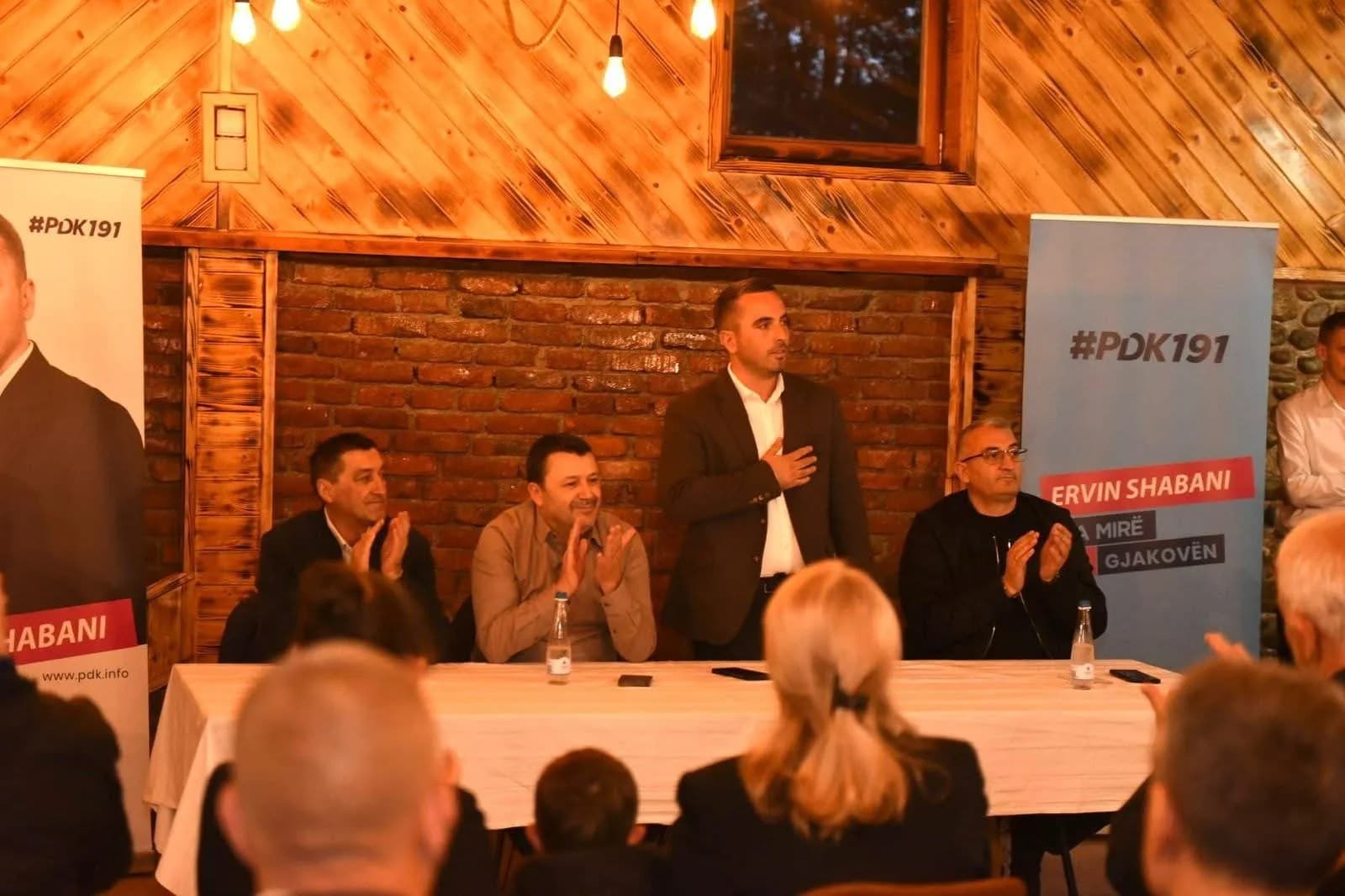Ervin Shabani pritet me ngrohtësi në Dujakë: Mbështetja juaj më jep forcë