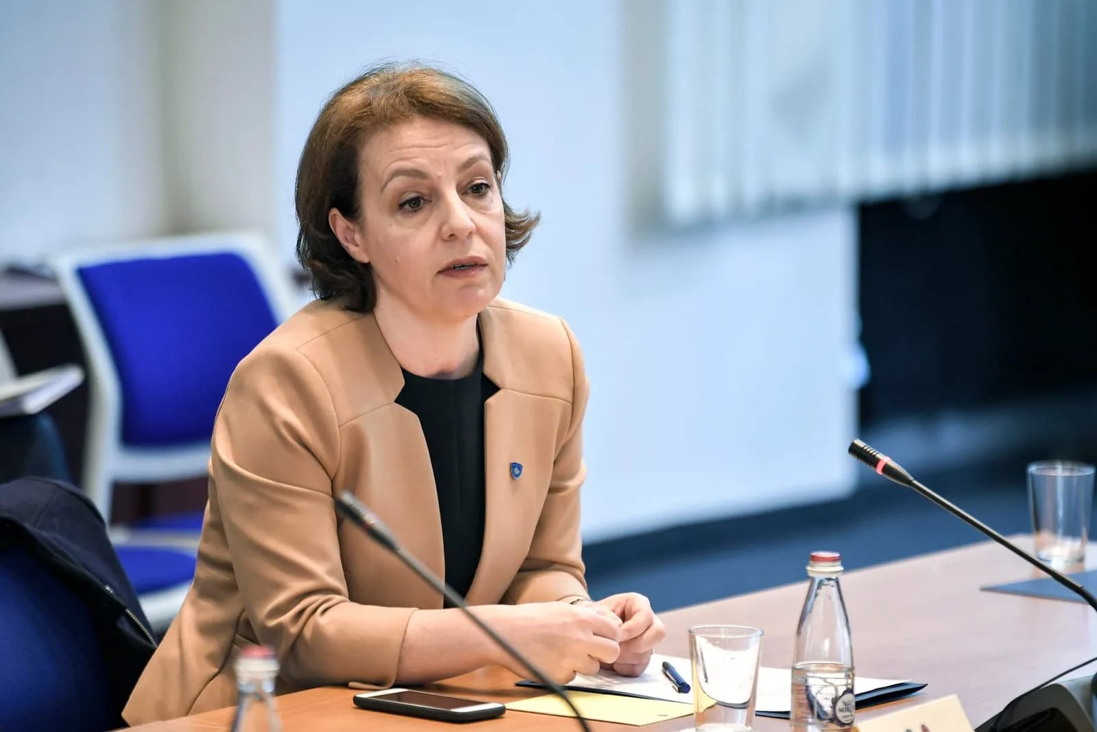 Gërvalla: Masat e BE-së janë ‘dhuratë’ nga Lajçak dhe Borrell!