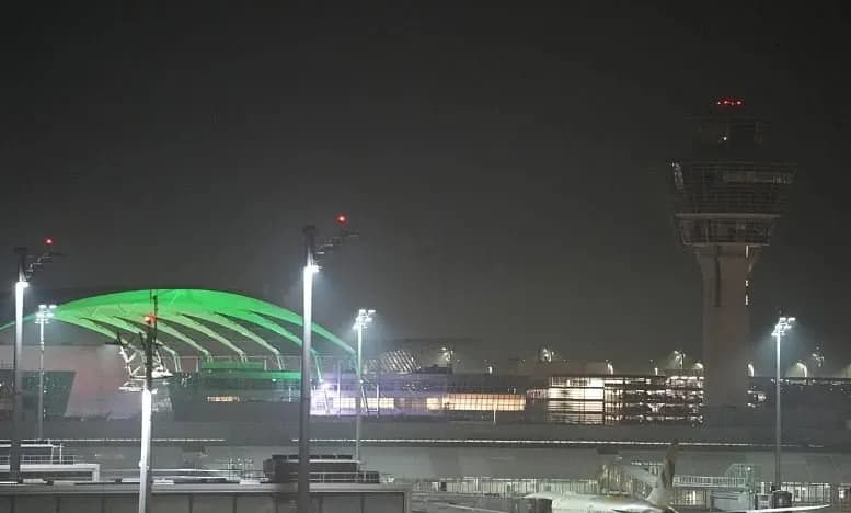 Gjermania instalon lazer në aeroportin e Mynihut për të mbrojtur nga dronët