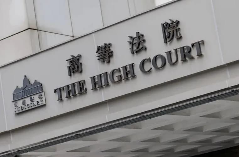 Gjykata në Hong Kong dënon tre persona për komplot me bomba