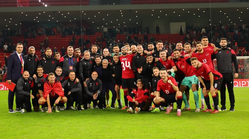 Hysaj rekordmeni & Rey Manaj, autor i golit historik në Serbi, ndajnë emocionet e tyre për emisionin “Në Shtëpinë e Futbollit