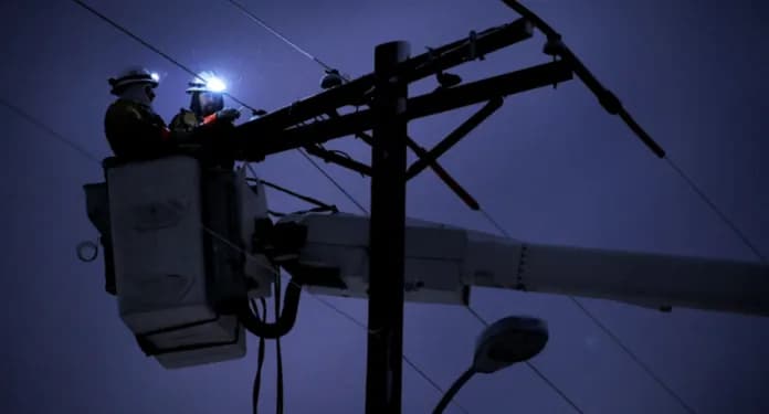 KEDS njofton për punime: Këto janë vendet që do të mbesin pa energji elektrike