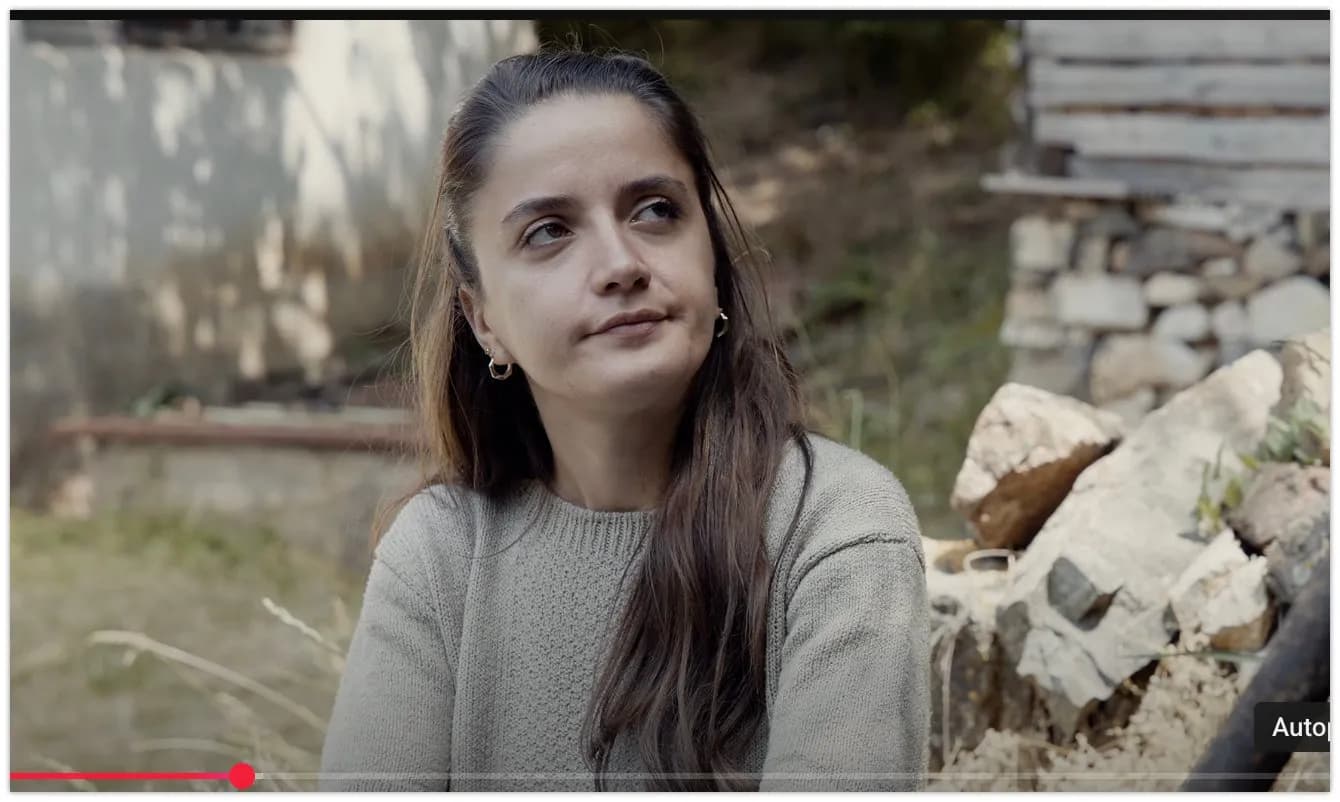Kjo është aktorja e re kosovare që po shkëlqen me rolin e saj