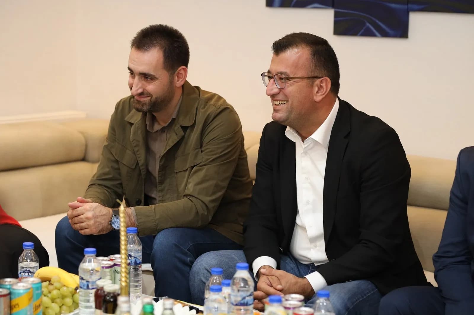 Kryetari Ferati falënderon familjen Haziraj për mikpritjen dhe mbështetjen në rrugëtimin politik