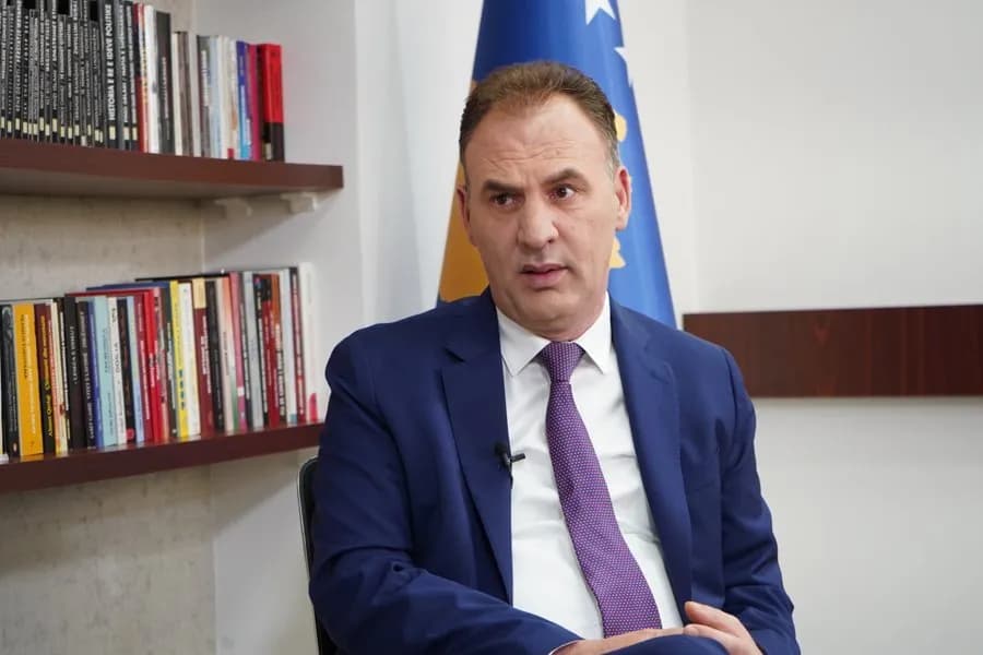 Limaj flet për takimin e parë me Kurtin: Më tha jemi të interesuar të jeni pjesë e qeverisjes