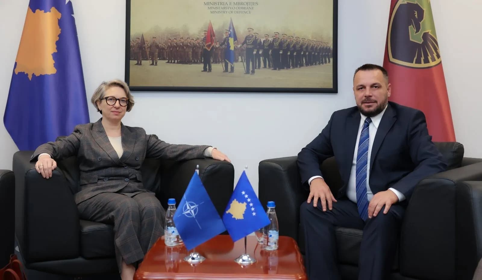 Maqedonci takon zyrtaren e lartë të NATO-s: Synojmë aleancën Veri-Atlantike, FSK po zhvillohet sipas standardeve të saj