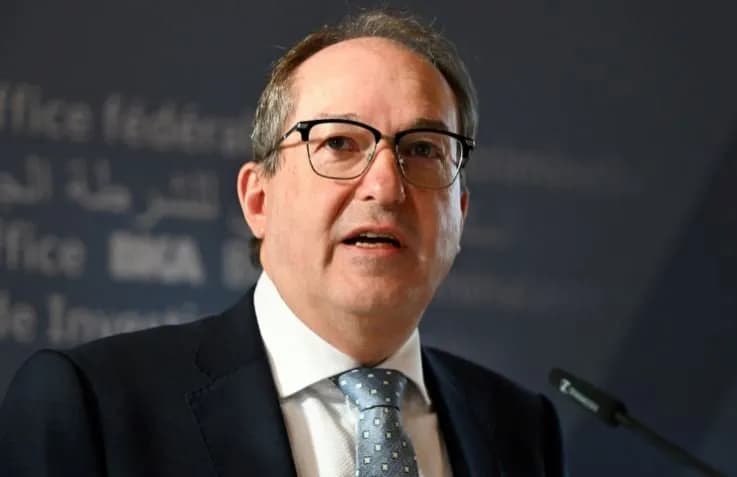 Ministri gjerman propozon që në shkolla të mësohet për përgatitjen për luftë