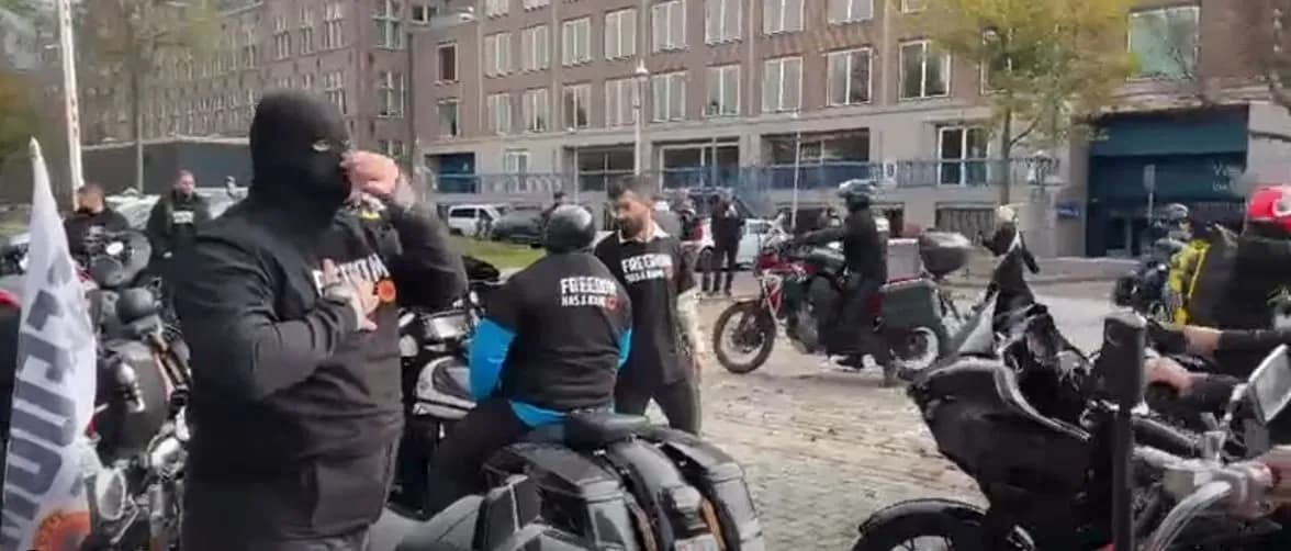 Në përkrahje të UÇK-së, ekspedita e motoristëve shqiptarë mbërrin në Hagë