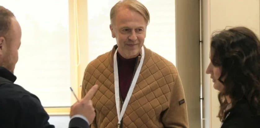 Orav viziton qendrat e votimit në Prishtinë dhe Mitrovicë të Veriut