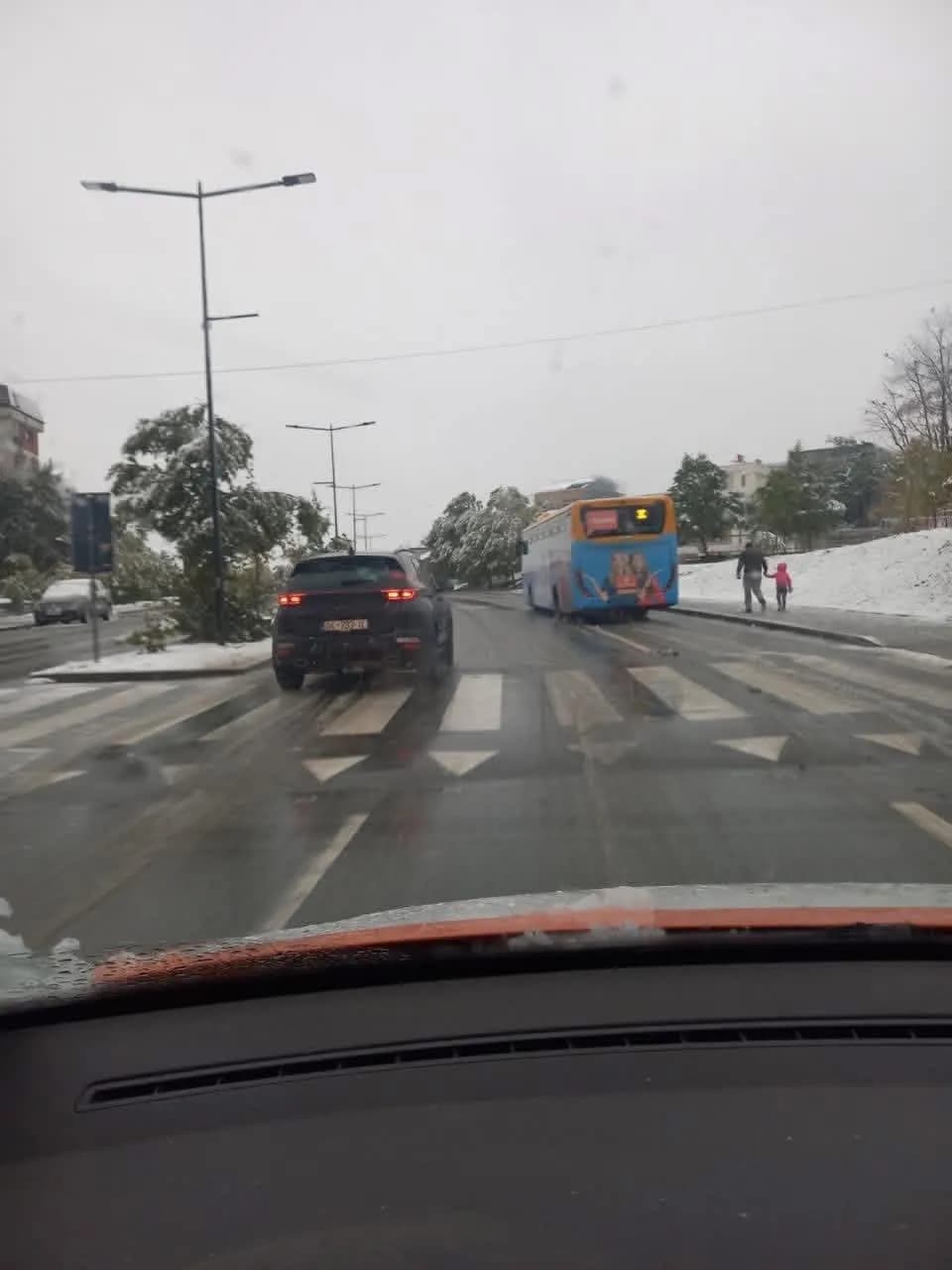 Përparim Rama: Ekipet tona kanë punuar gjithë natën, rrugët janë të kalueshme dhe të sigurta