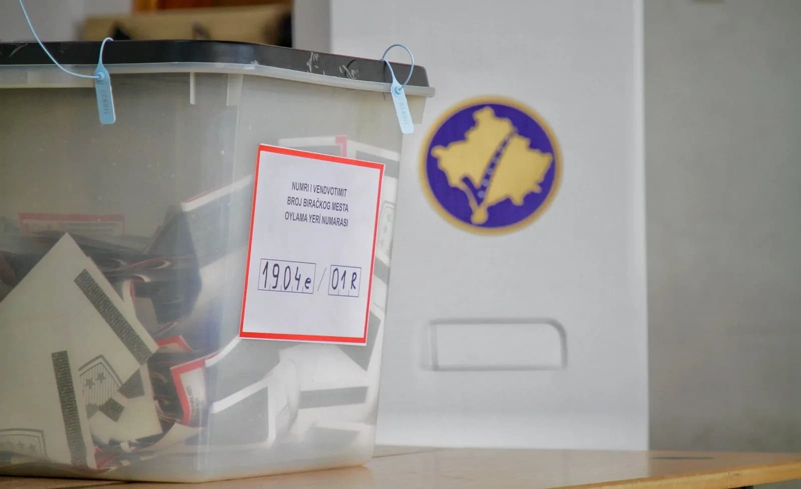 Prokuroria vihet në lëvizje pas dyshimeve për blerje dhe vjedhje të votës në Shipol të Mitrovicës